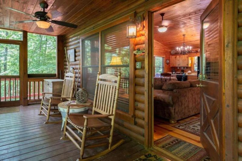Mountain Spirit Cabin - Fireplace And Hot Tub Villa Blue Ridge Exterior photo