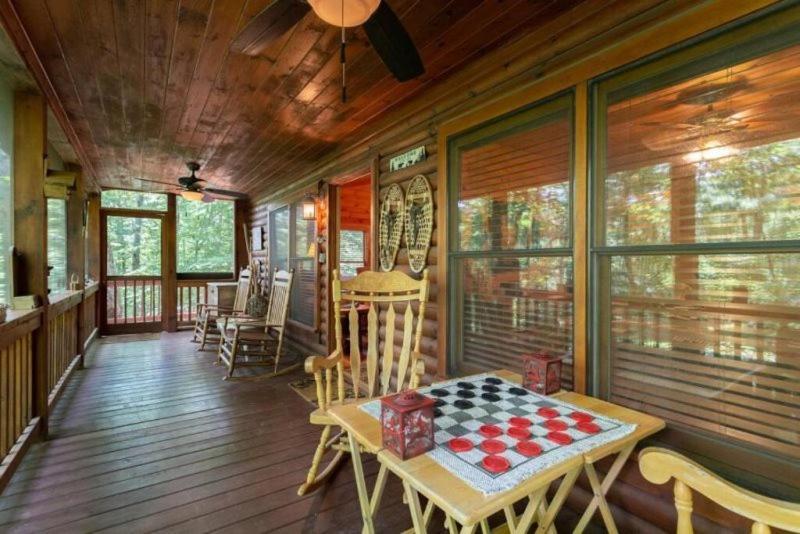 Mountain Spirit Cabin - Fireplace And Hot Tub Villa Blue Ridge Exterior photo